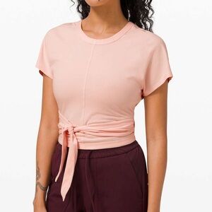 Lululemon It’s a tie Pink Tee Shirt Wrap Around Ribbon Tie Size 4